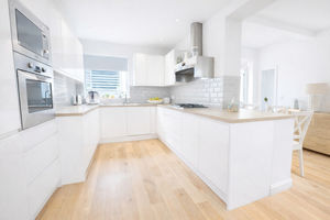 Photo 14- click for photo gallery